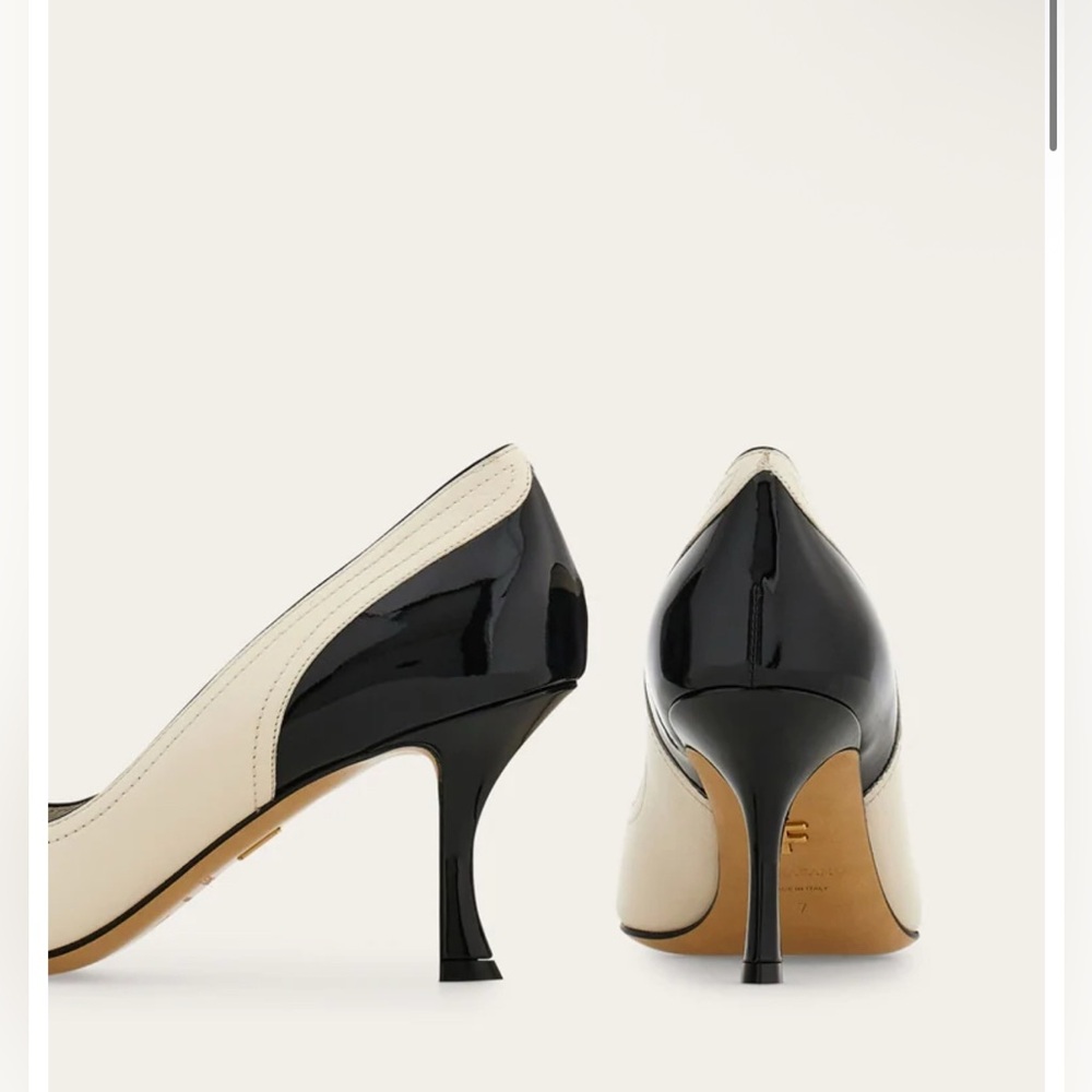 NIB- Ferragamo Eugene pumps - Picture 2 of 14